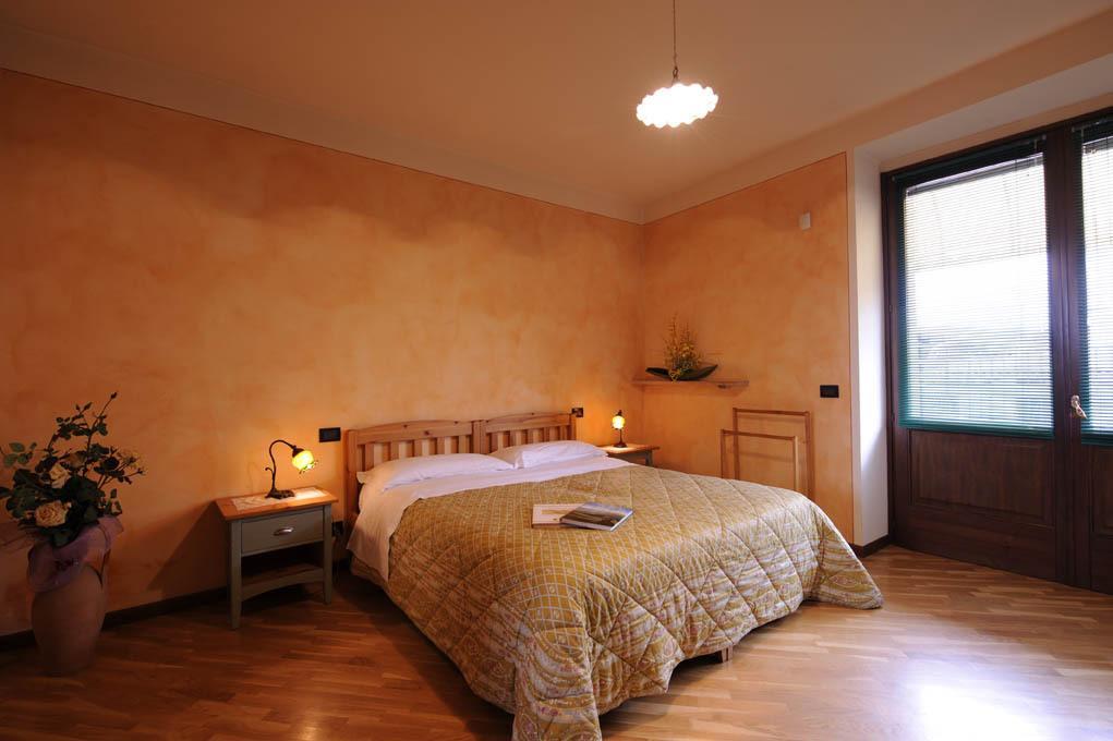 Agriturismo Gian Galeazzo Visconti Casa de hóspedes Valeggio sul Mincio Quarto foto